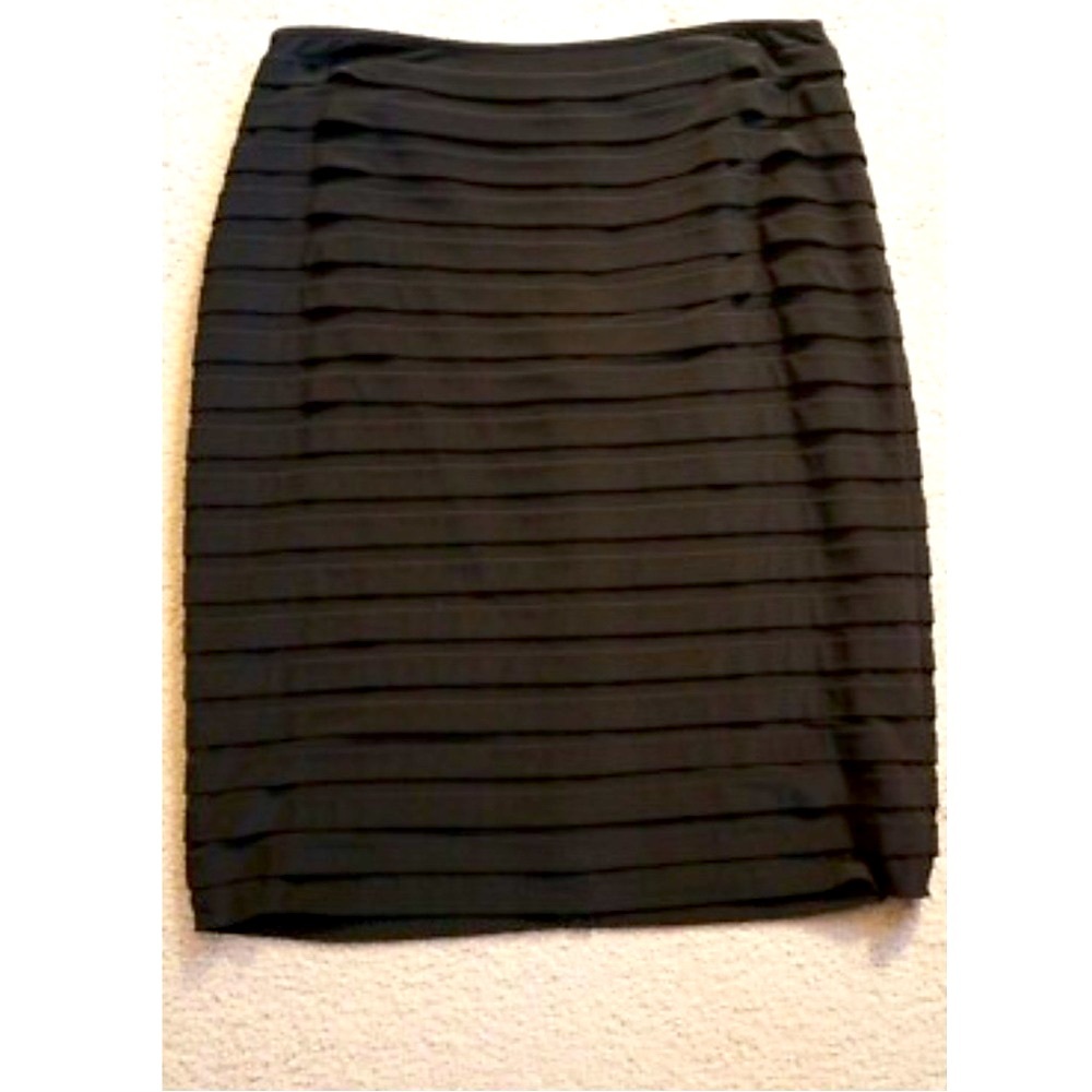 Adrianna Papell Black Textured Pencil Skirt